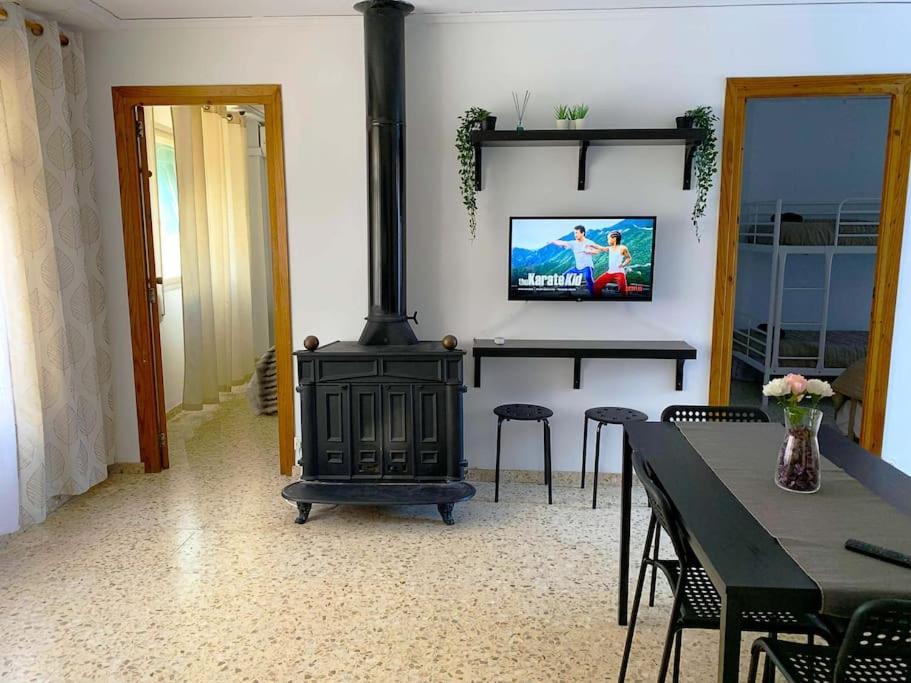 Beachfront House 皮莱斯 外观 照片