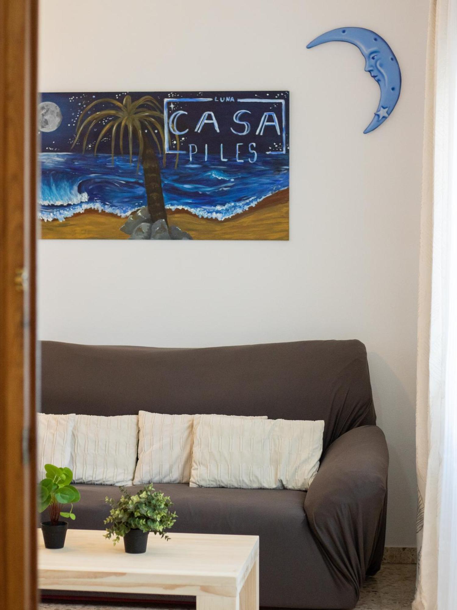 Beachfront House 皮莱斯 外观 照片
